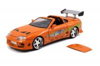 Rychle a zběsile auto 1995 Toyota Supra 1:24 + figurka Brian O’Conner